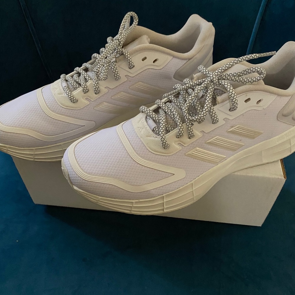 Adidas Duramo 10 White Running Shoes Sneakers HP2388 Athletic Lightmotion Ladies